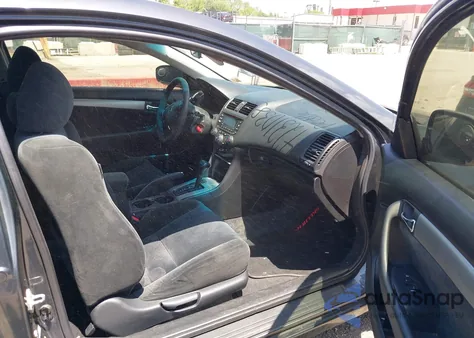 2005 Honda Accord 2.4 Ex из США, поврежденный, VIN 1HGCM72725A016921